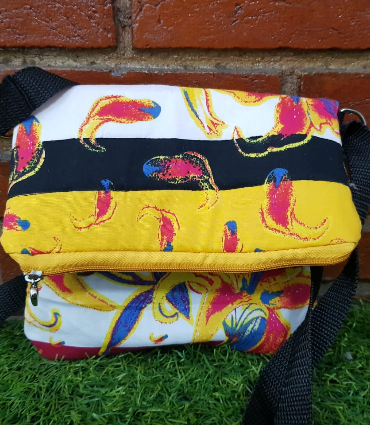 Bolsa Tiracolo dois lados