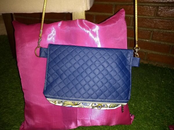 Bolsa Tiracolo dois lados